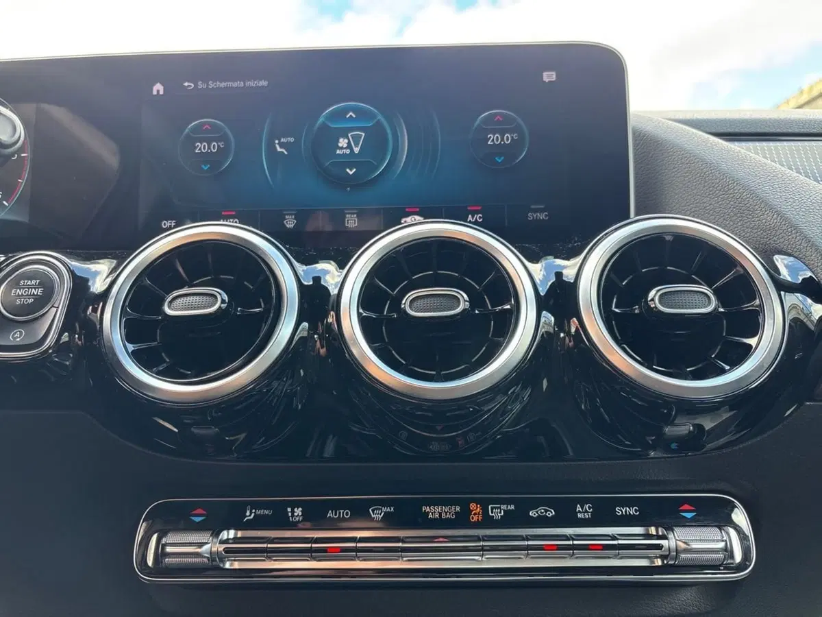 Mercedes-Benz GLA SUV usata a Pescara (13)