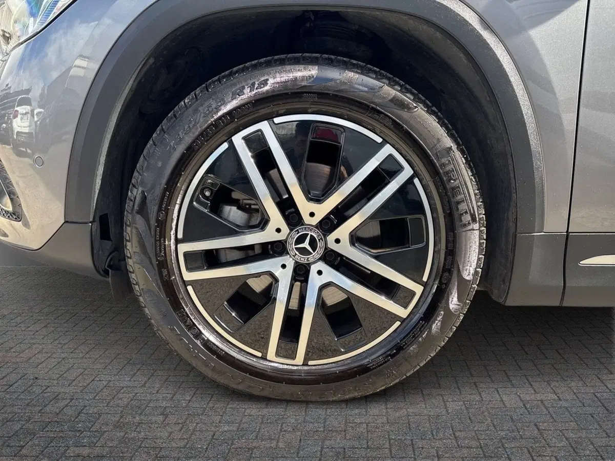 Mercedes-Benz GLA SUV usata a Pescara (5)
