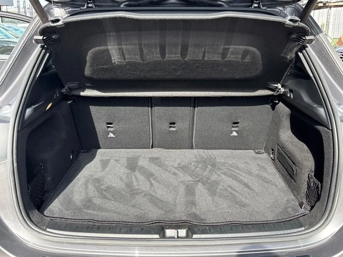 Mercedes-Benz GLA SUV usata a Pescara (6)