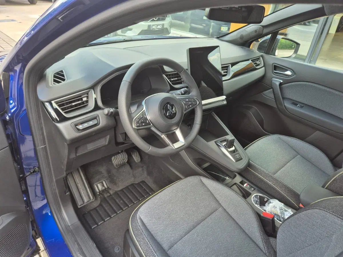 Mitsubishi ASX nuova a Como (9)