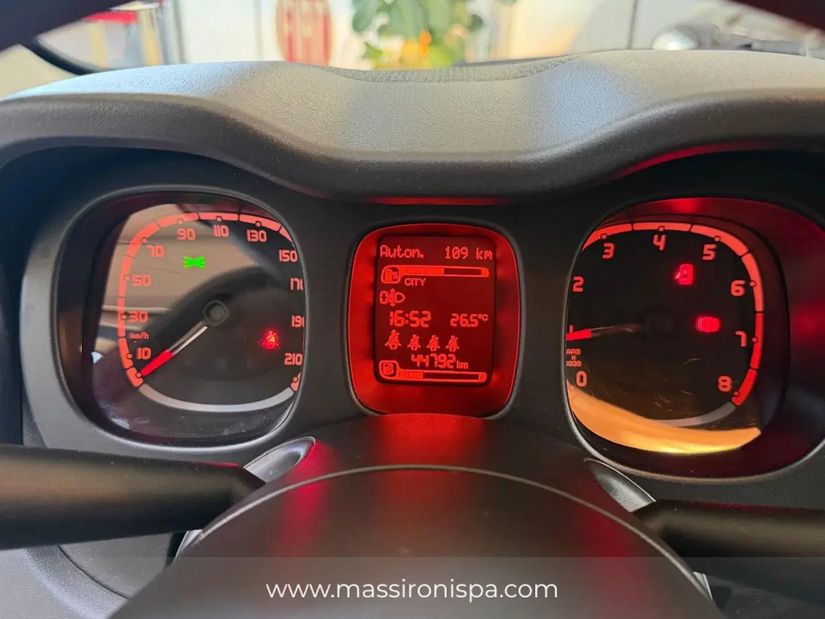Fiat Panda Cross usata a Milano (10)