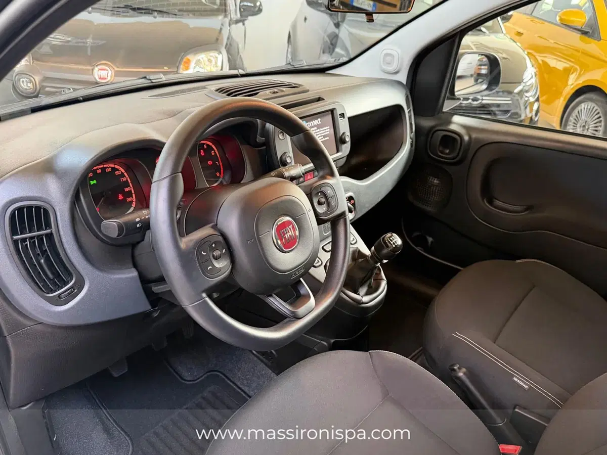 Fiat Panda Cross usata a Milano (6)