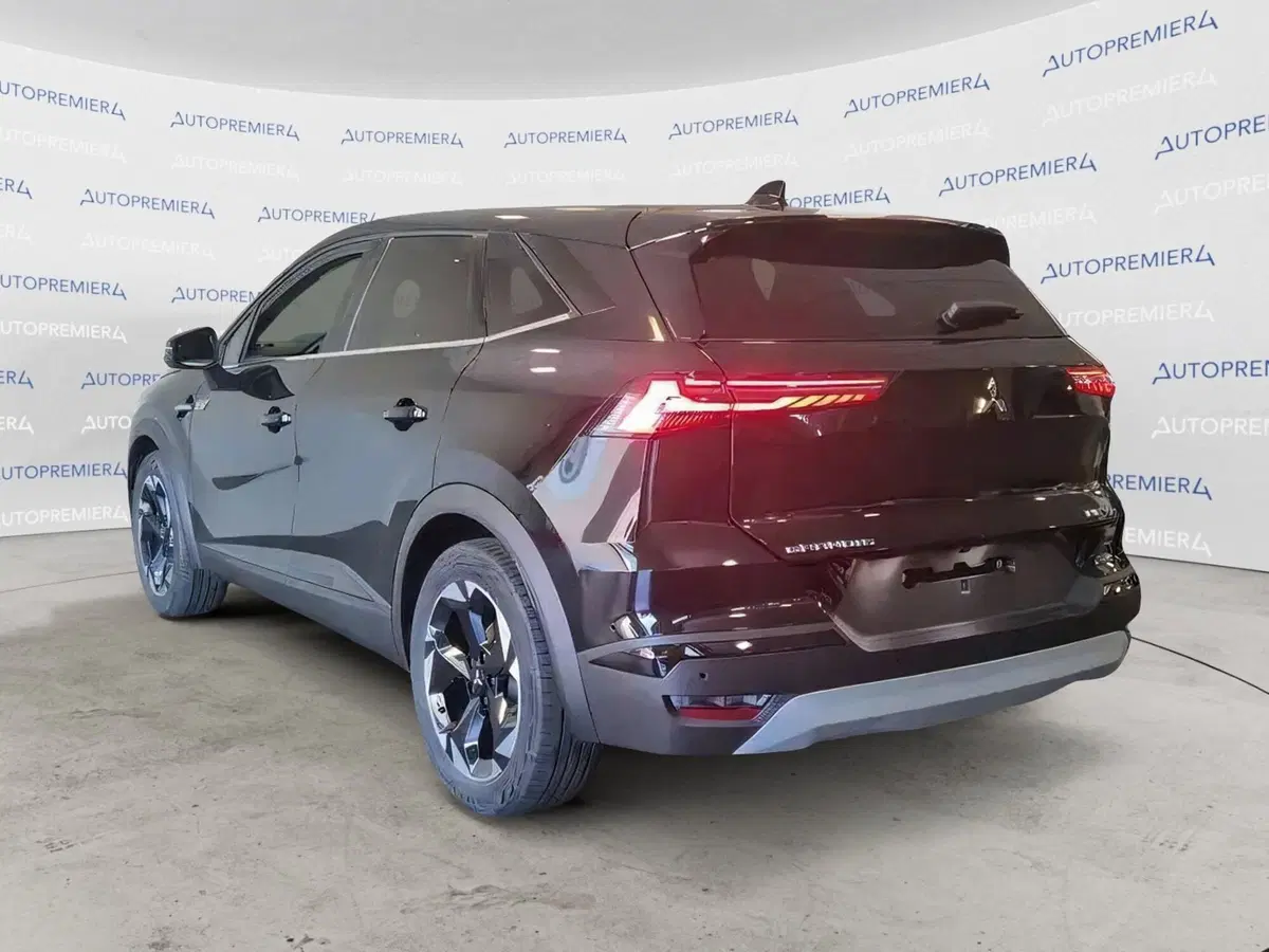 Mitsubishi Grandis nuova a Como (3)