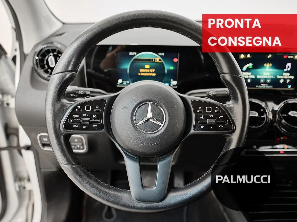 Mercedes-Benz GLA SUV usata a Prato (18)