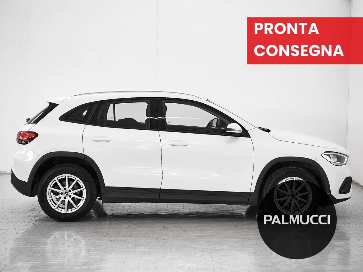 Mercedes-Benz GLA SUV usata a Prato (4)