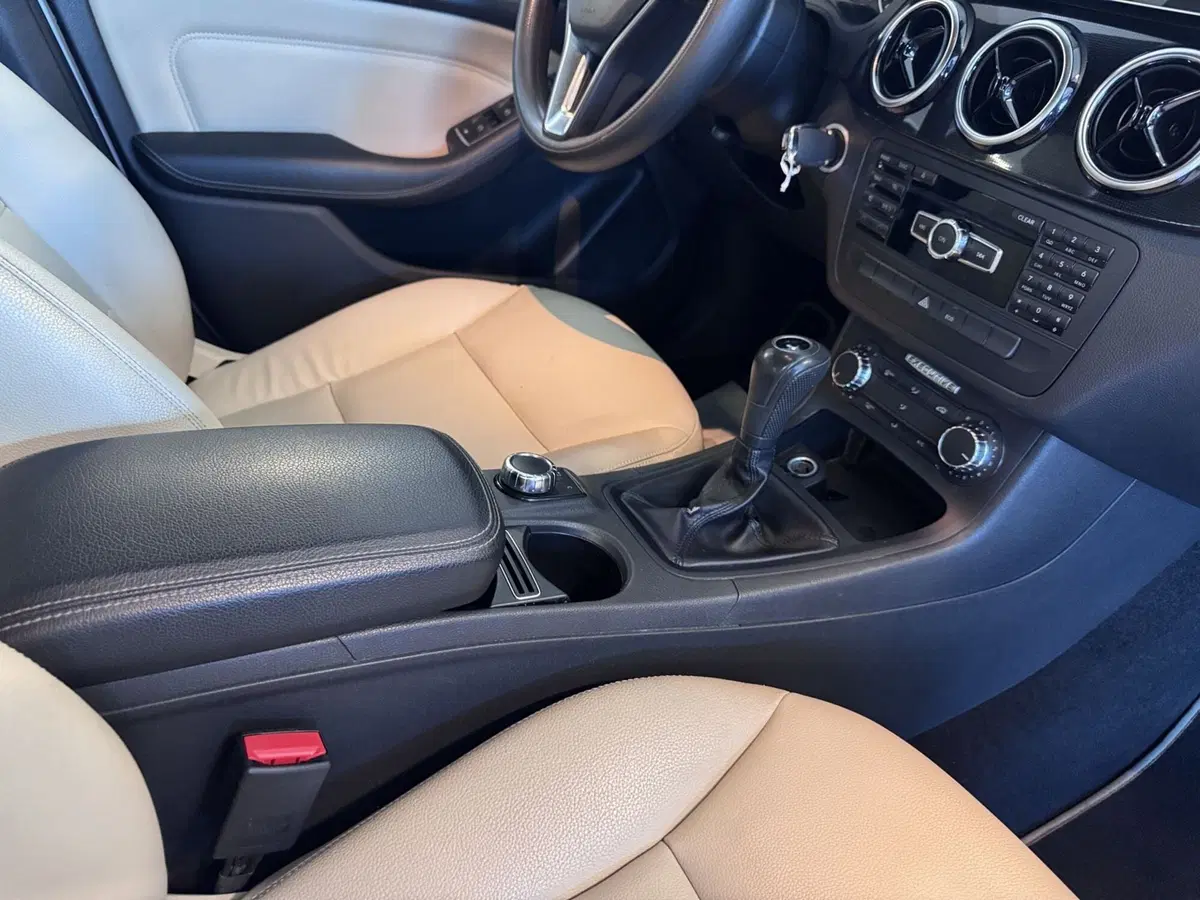Mercedes-Benz Classe B usata a Messina (13)