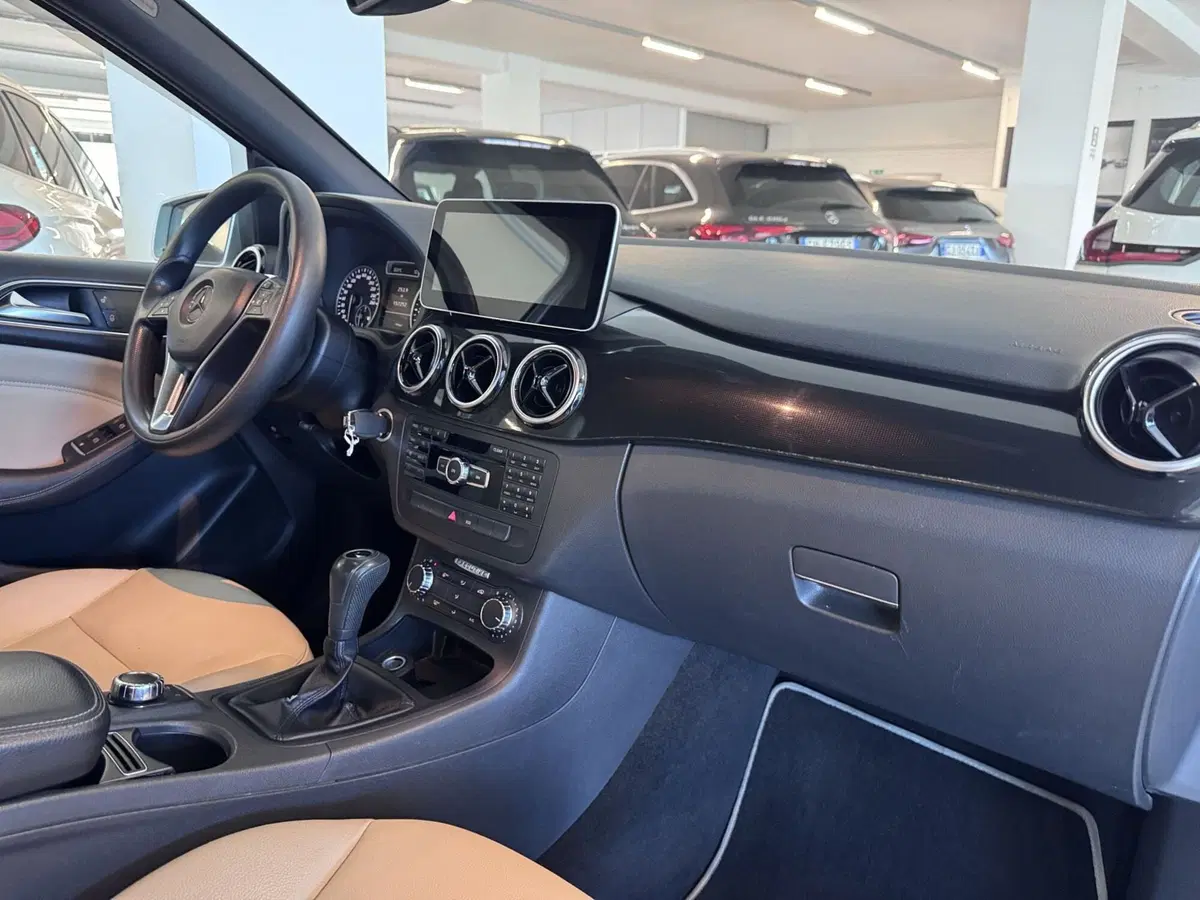 Mercedes-Benz Classe B usata a Messina (9)