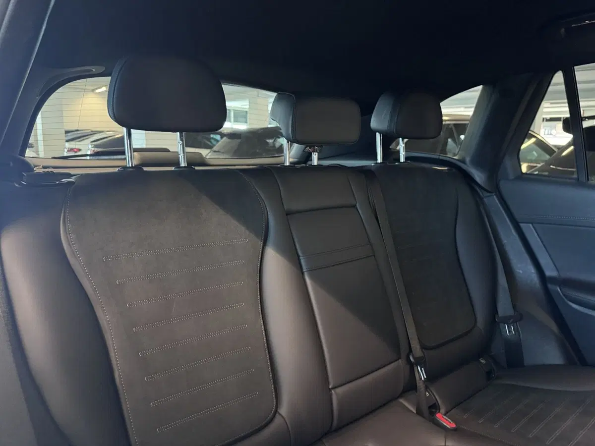 Mercedes-Benz GLC usata a Messina (10)