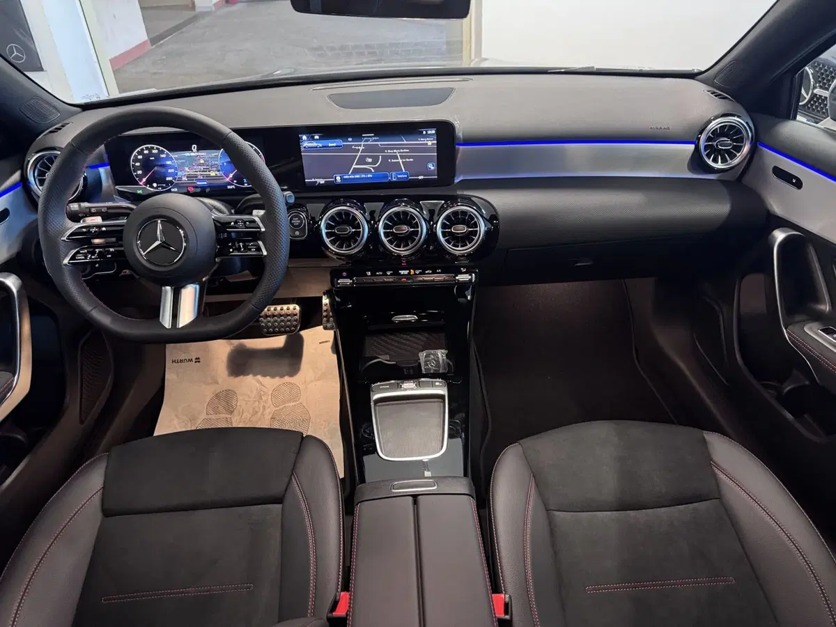 Mercedes-Benz Classe A nuova a Messina (11)