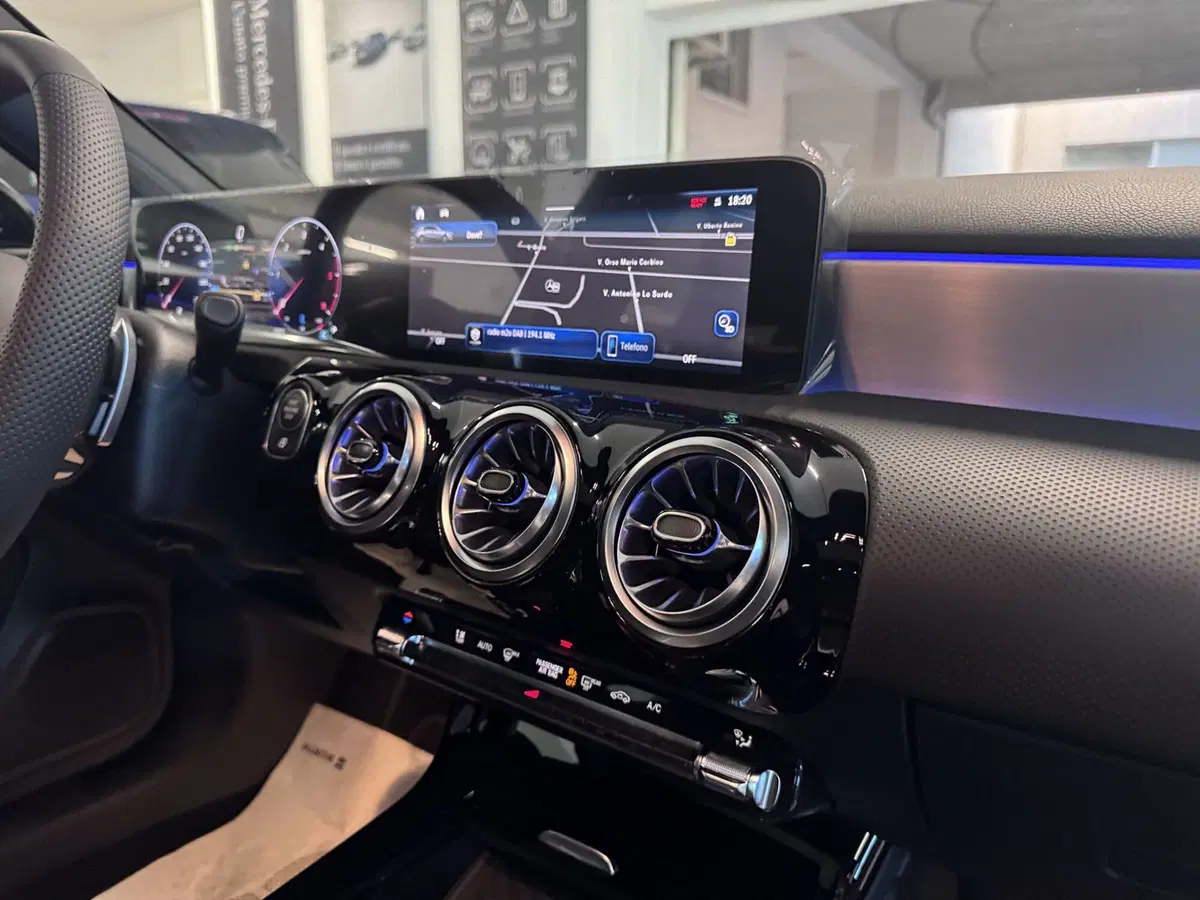 Mercedes-Benz Classe A nuova a Messina (13)