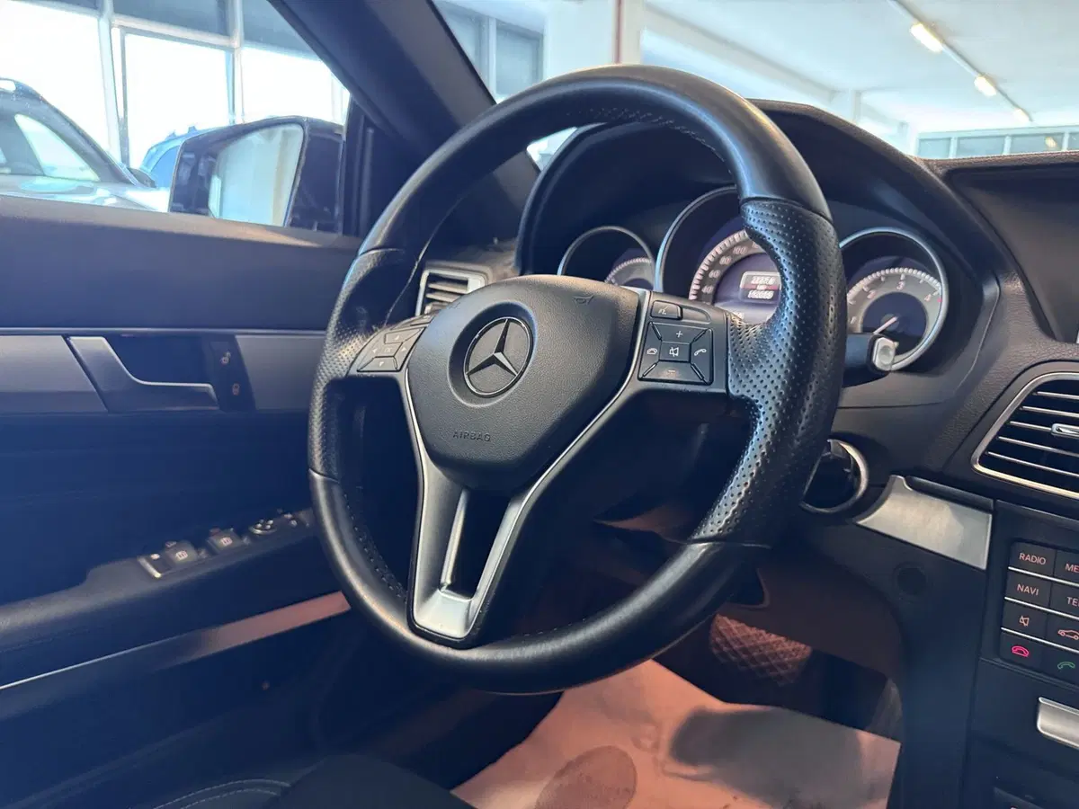 Mercedes-Benz Classe E Coupé usata a Messina (14)