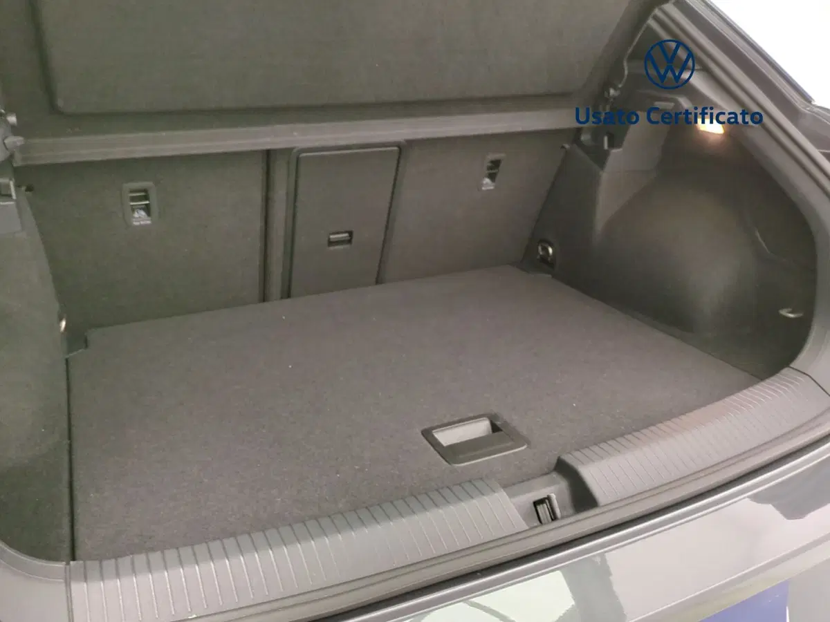 Volkswagen T-Roc usata a Avellino (12)