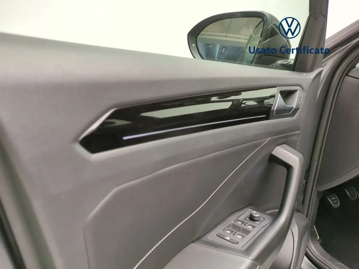 Volkswagen T-Roc usata a Avellino (15)