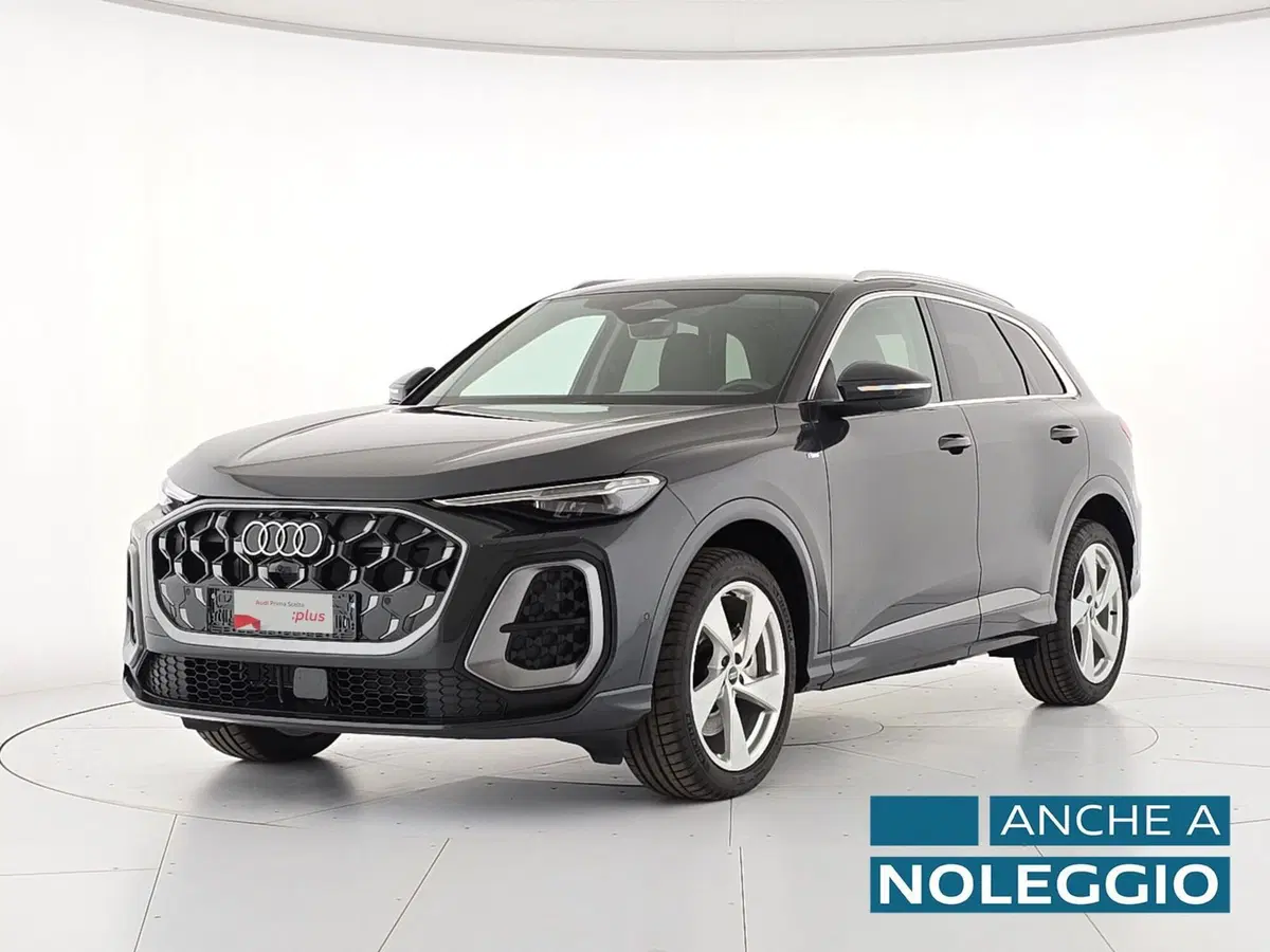 Audi Q5 nuova a Alessandria