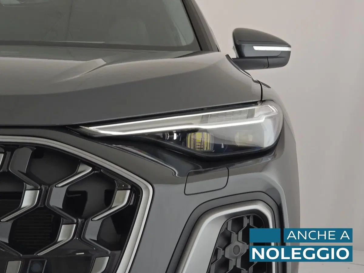 Audi Q5 nuova a Alessandria (7)