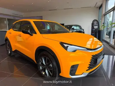 Lexus LBX 1.5 hybrid Elegant 2wd nuova a Perugia