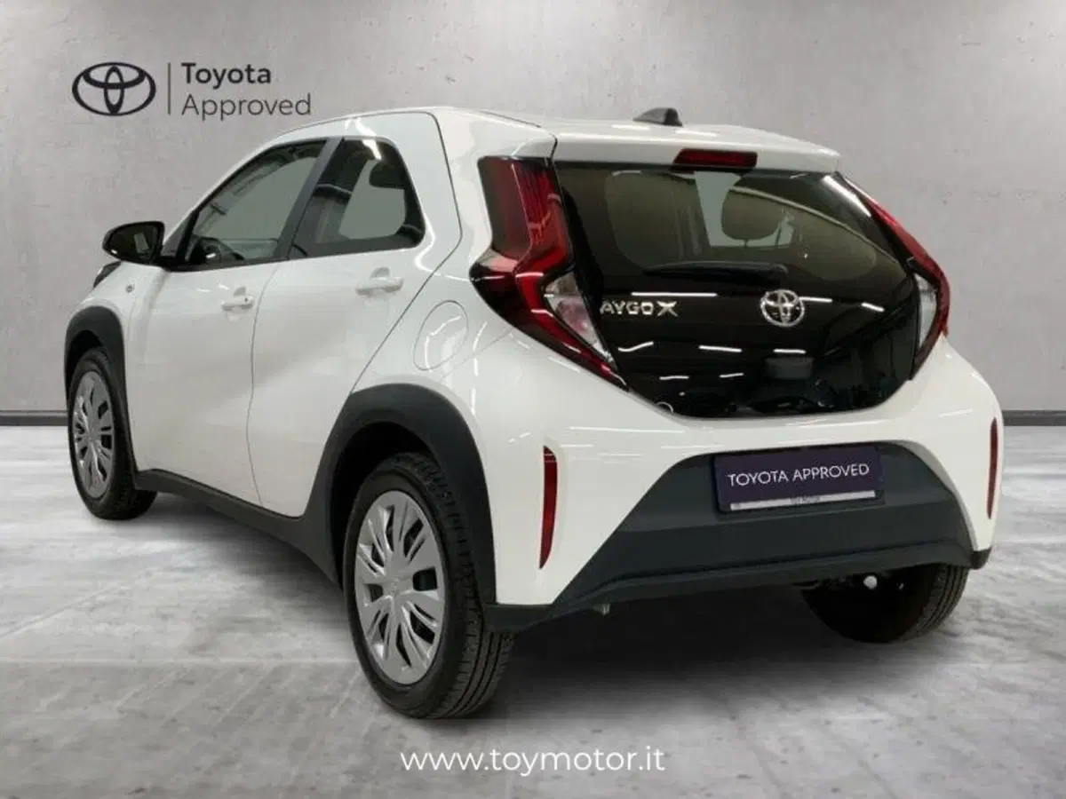 Toyota Aygo X usata a Arezzo (6)