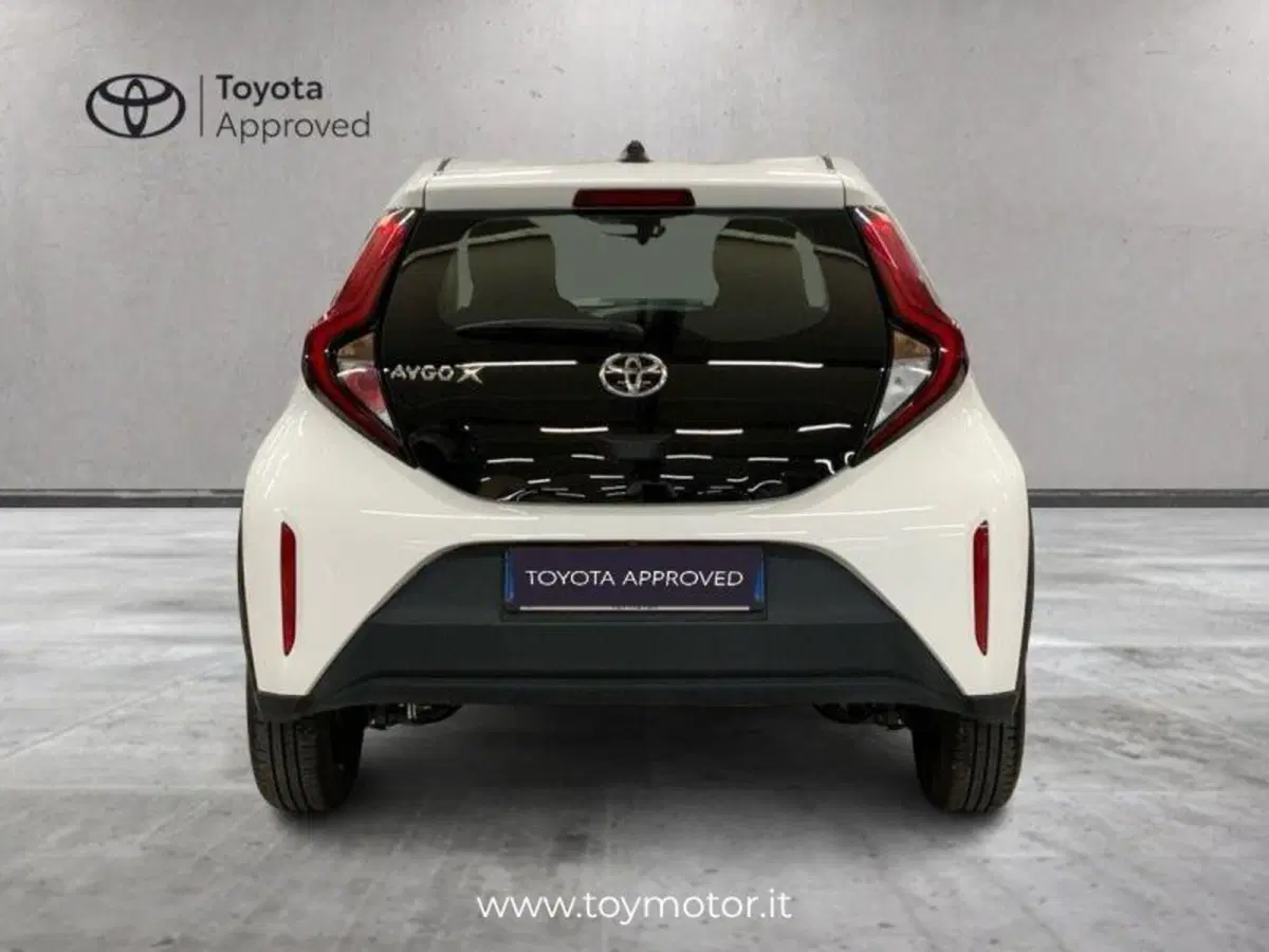Toyota Aygo X usata a Arezzo (7)