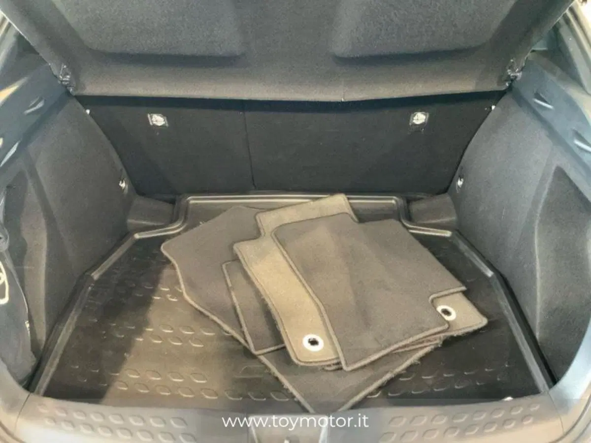 Toyota Toyota C-HR usata a Perugia (6)