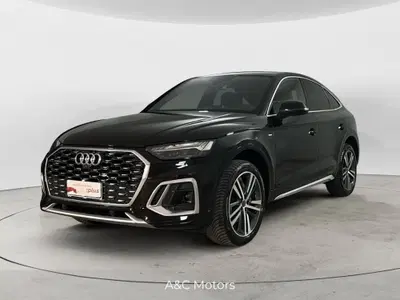 Audi Q4 Sportback 40 S line edition del 2025 usata a Casagiove