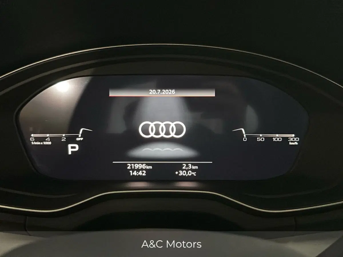 Audi Q4 Sportback usata a Caserta (12)