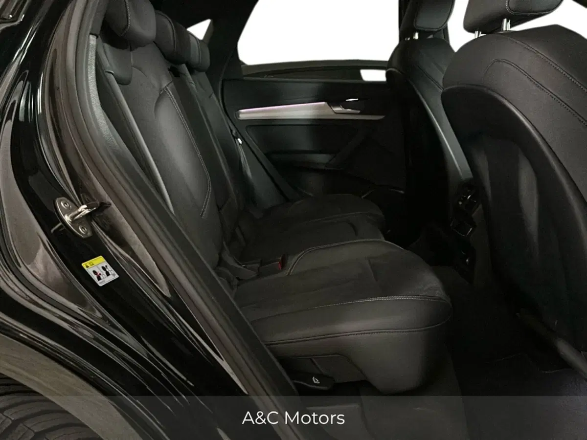 Audi Q4 Sportback usata a Caserta (8)