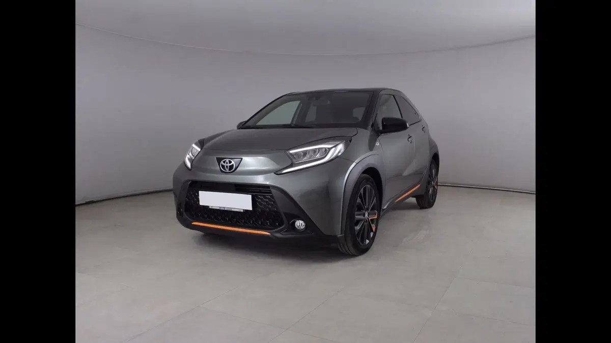 Toyota Aygo X usata a Palermo