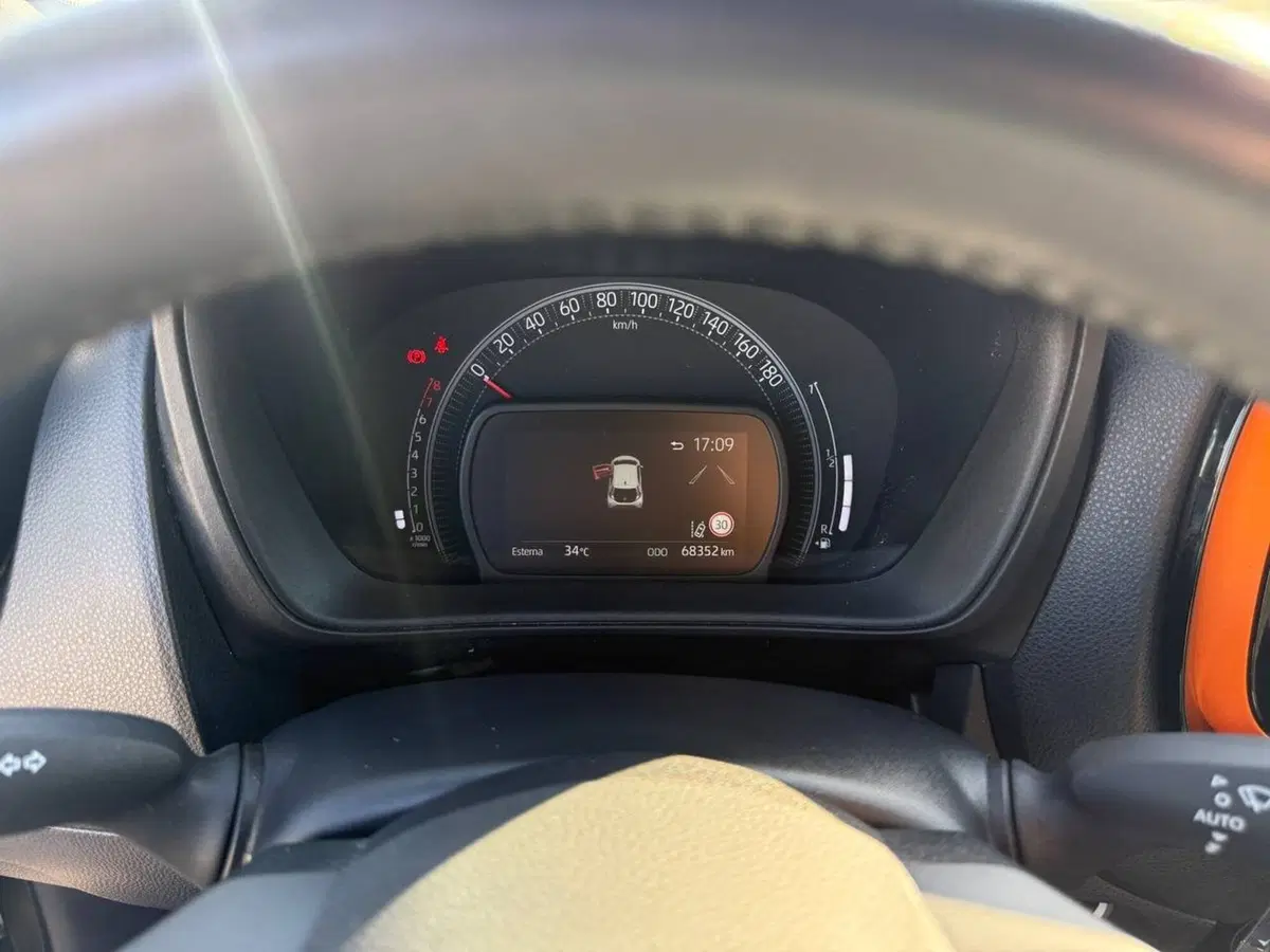 Toyota Aygo X usata a Palermo (12)