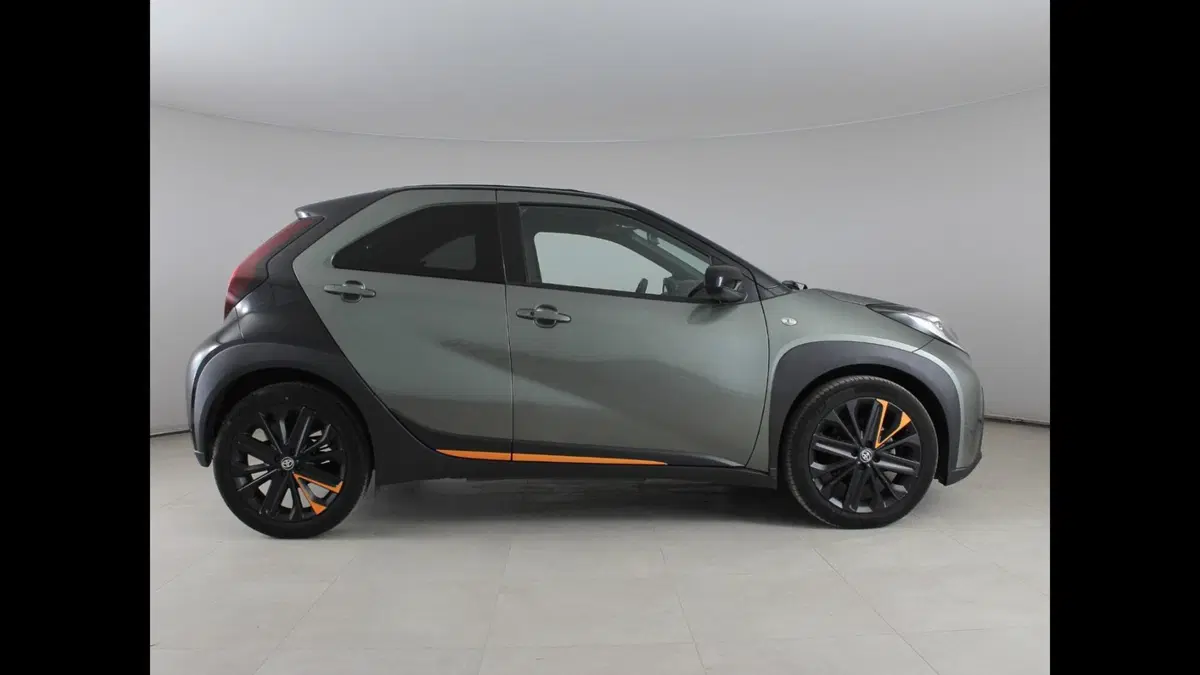 Toyota Aygo X usata a Palermo (13)