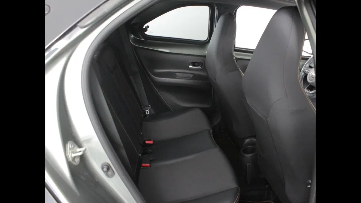 Toyota Aygo X usata a Palermo (8)