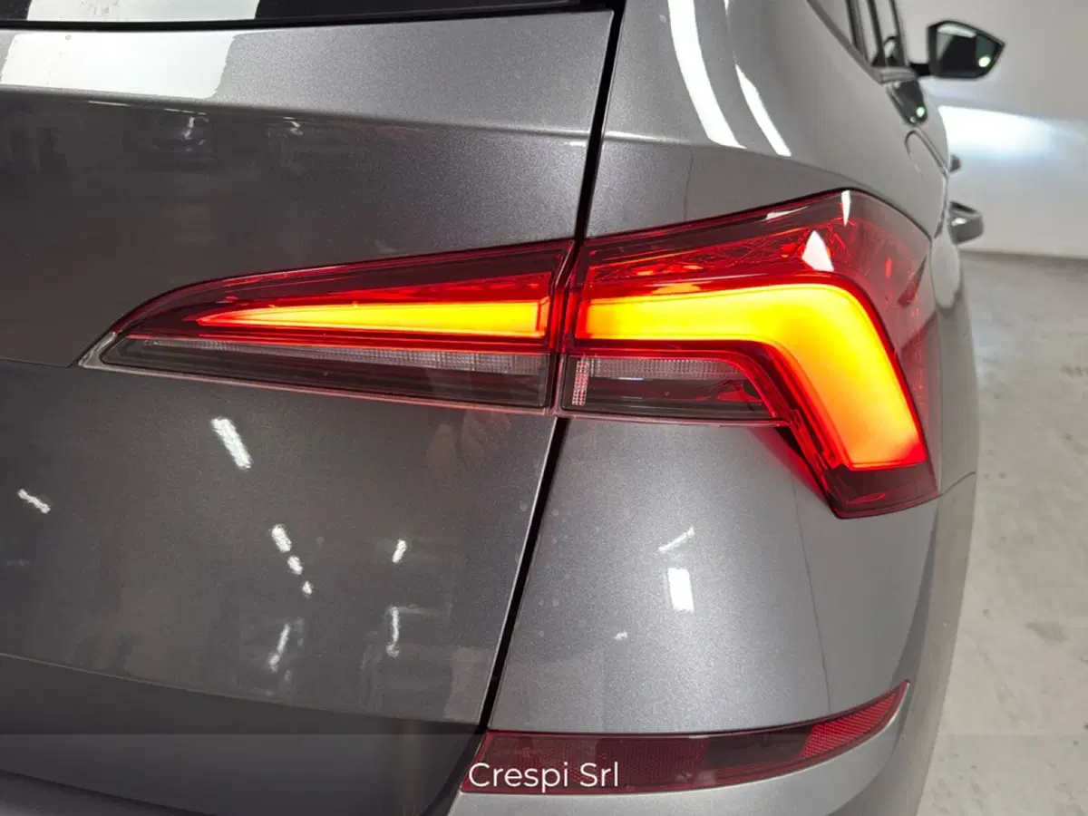Skoda Kamiq usata a Varese (9)