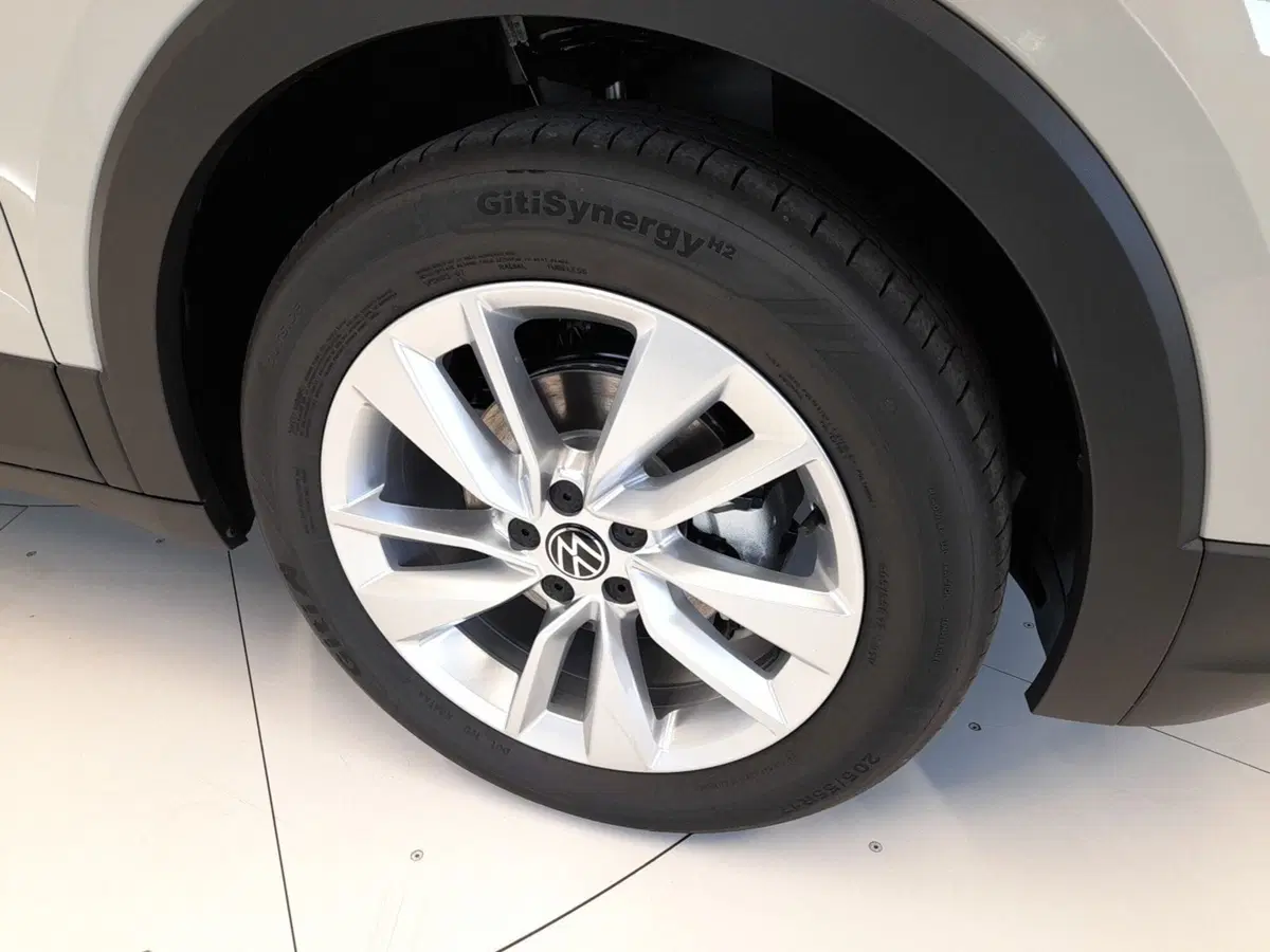 Volkswagen T-Cross nuova a Bologna (7)