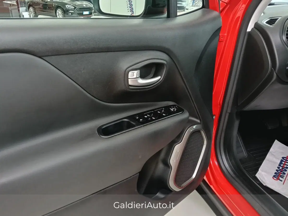 Jeep Renegade usata a Salerno (12)
