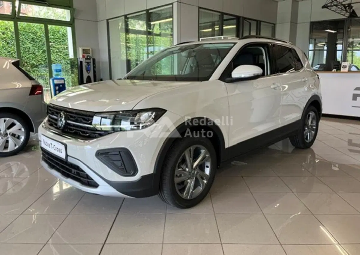 Volkswagen T-Cross nuova a Lecco