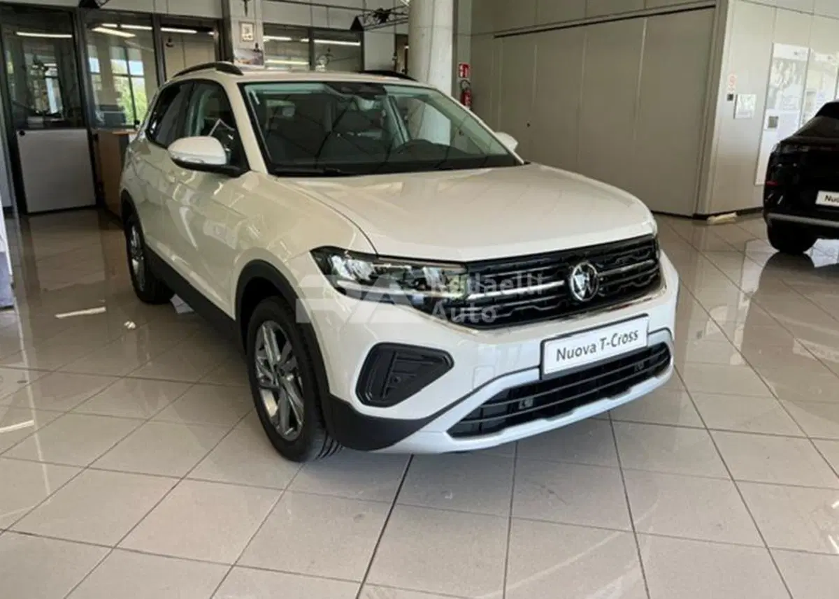 Volkswagen T-Cross nuova a Lecco (2)
