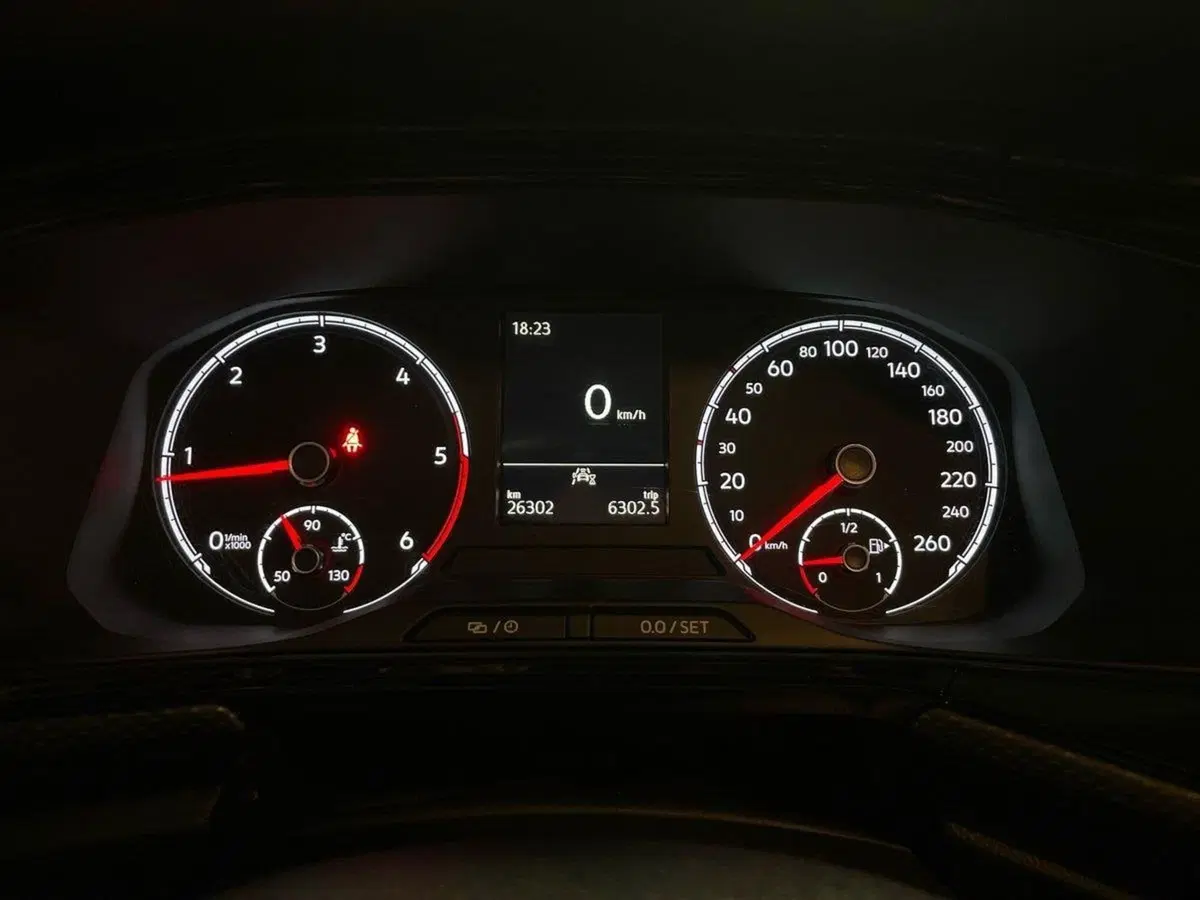 Volkswagen T-Cross usata a Prato (13)