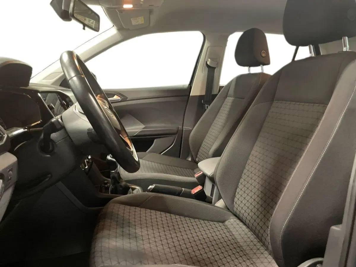 Volkswagen T-Cross usata a Prato (9)