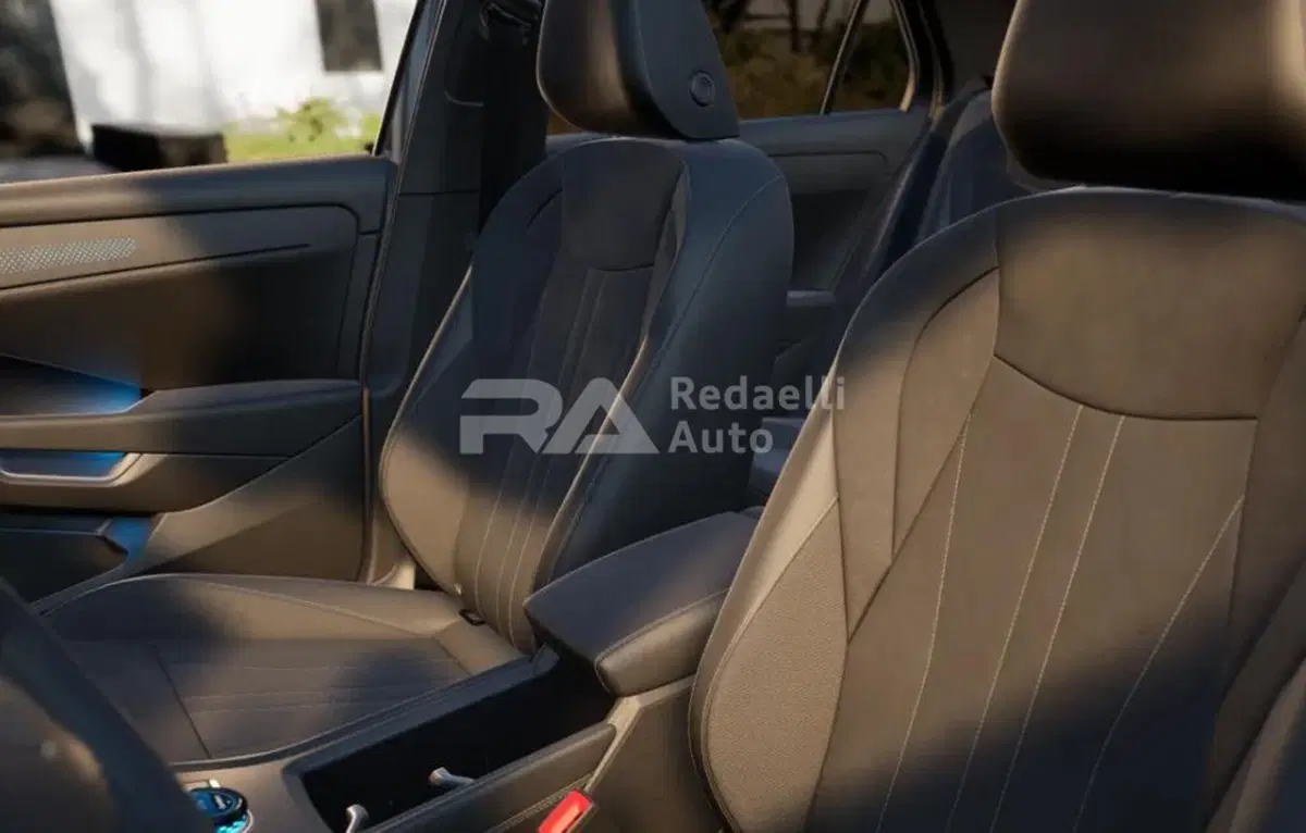 Volkswagen T-Roc nuova a Lecco (6)