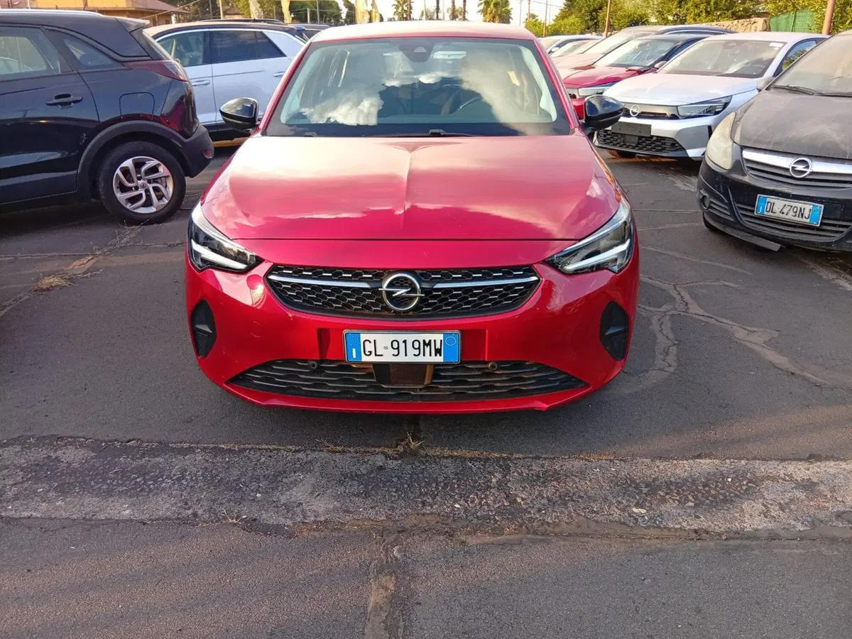 Opel Corsa nuova a Catania (5)