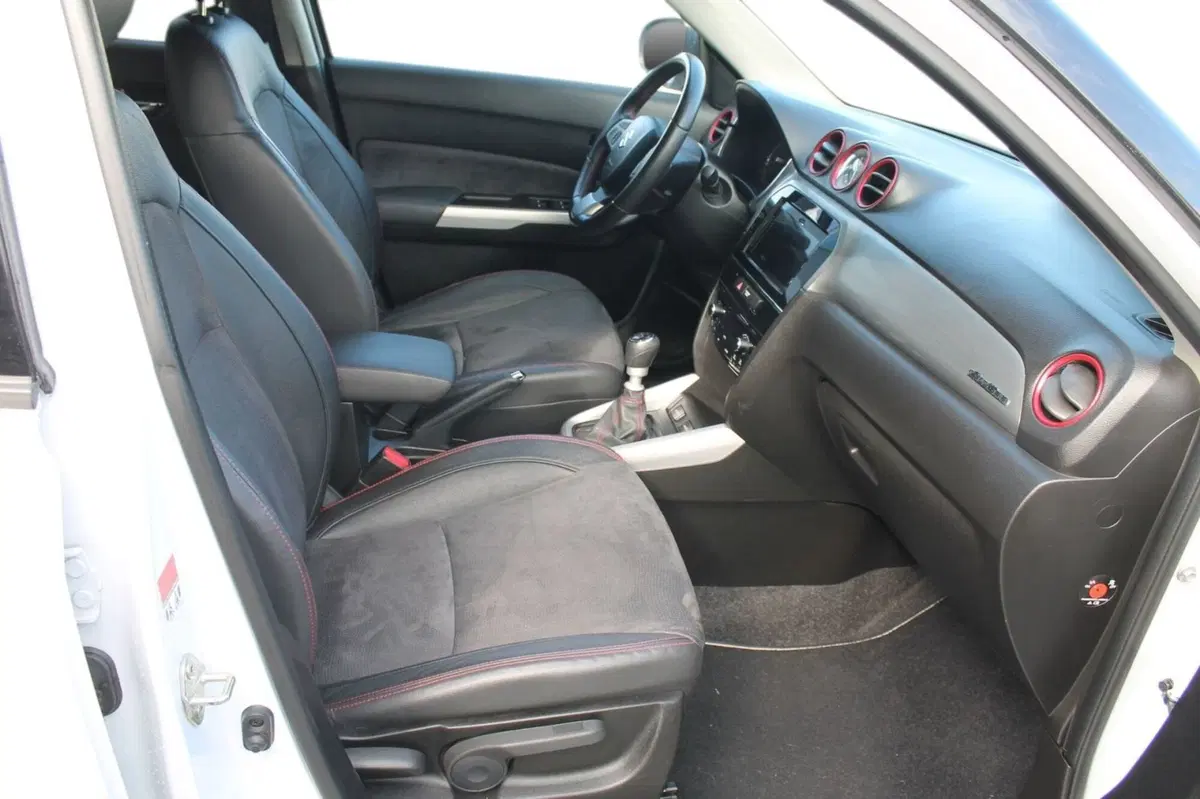Suzuki Vitara usata a Cuneo (9)
