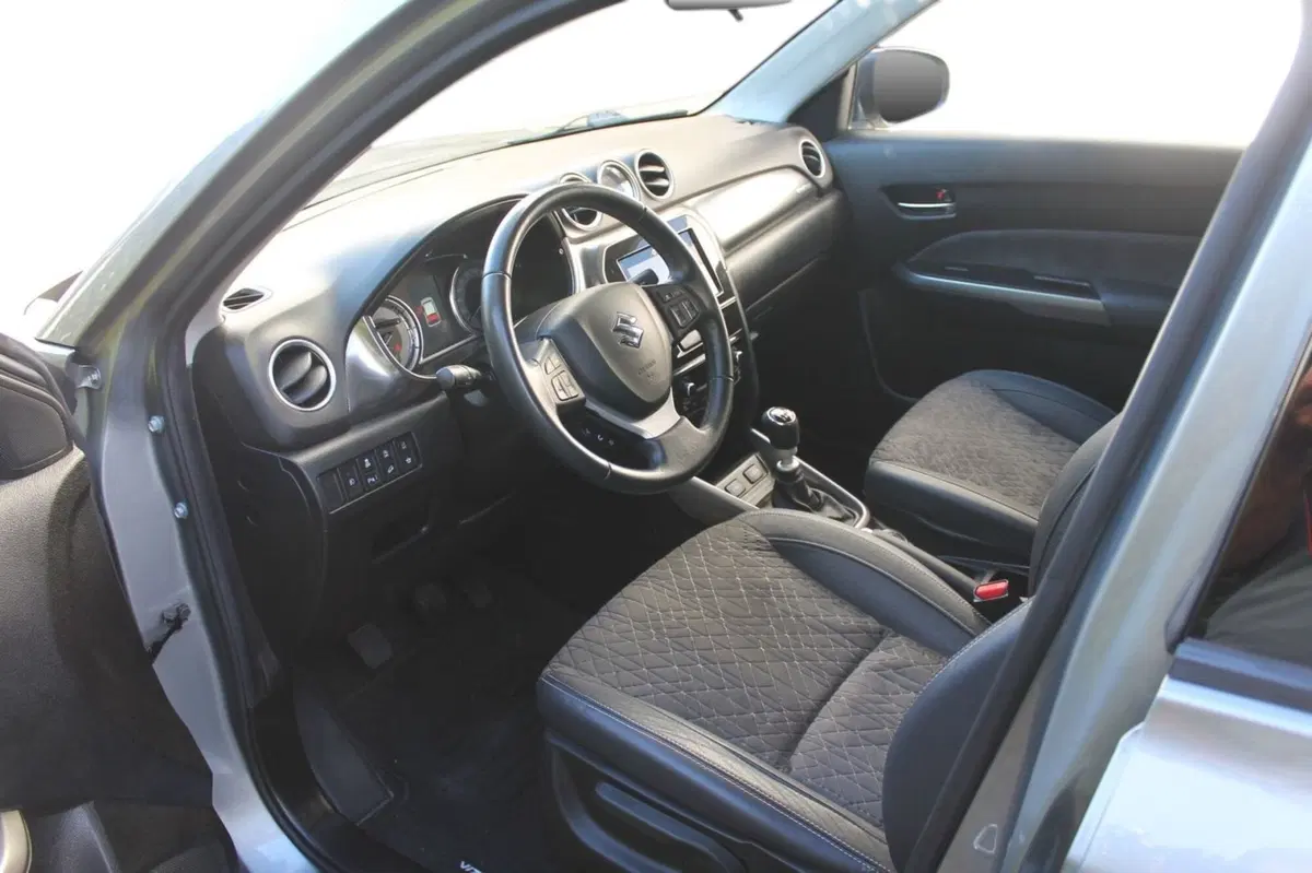 Suzuki Vitara usata a Cuneo (7)