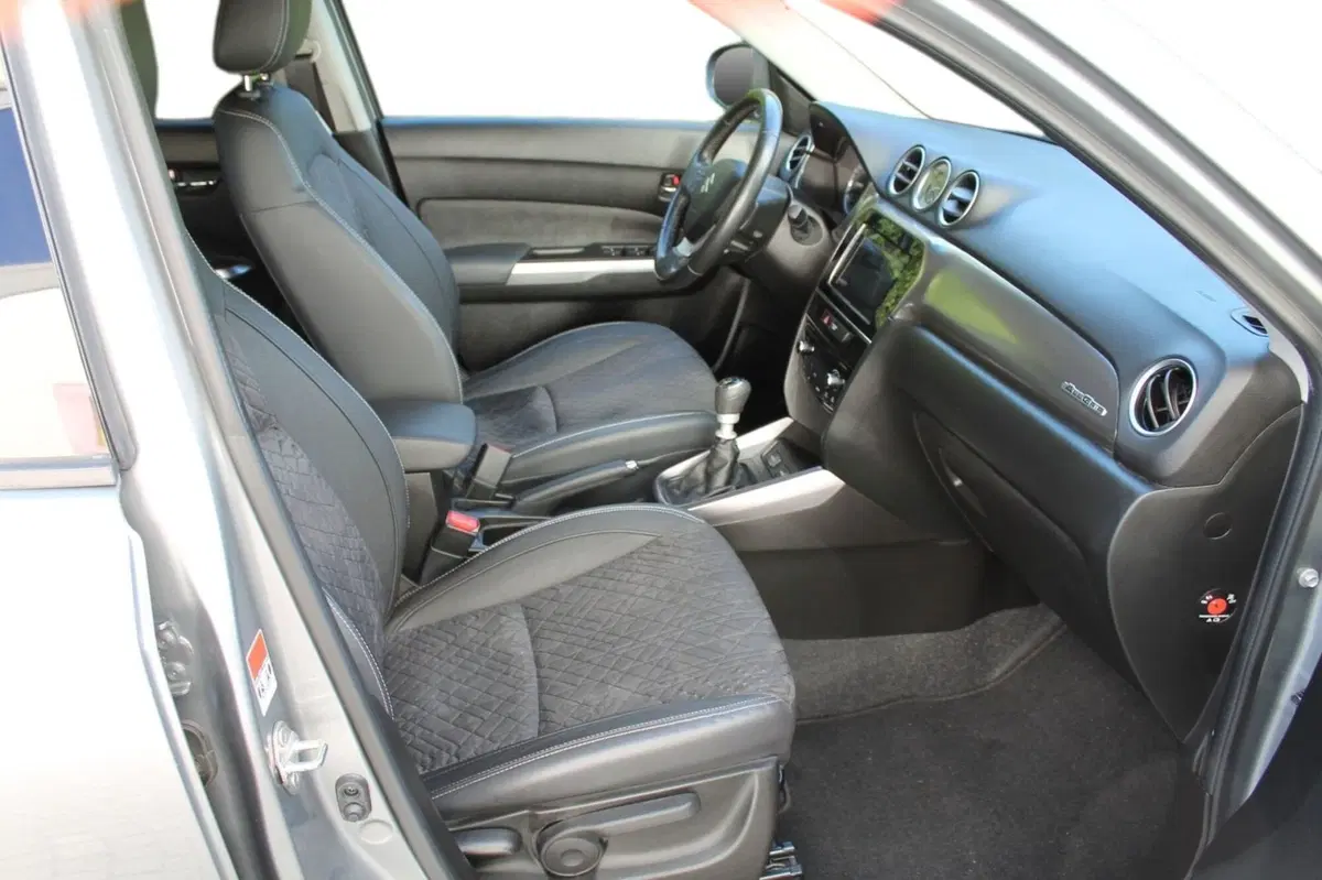 Suzuki Vitara usata a Cuneo (8)