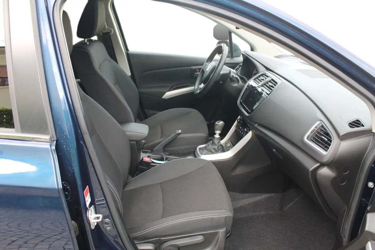Suzuki S-Cross usata a Cuneo (9)