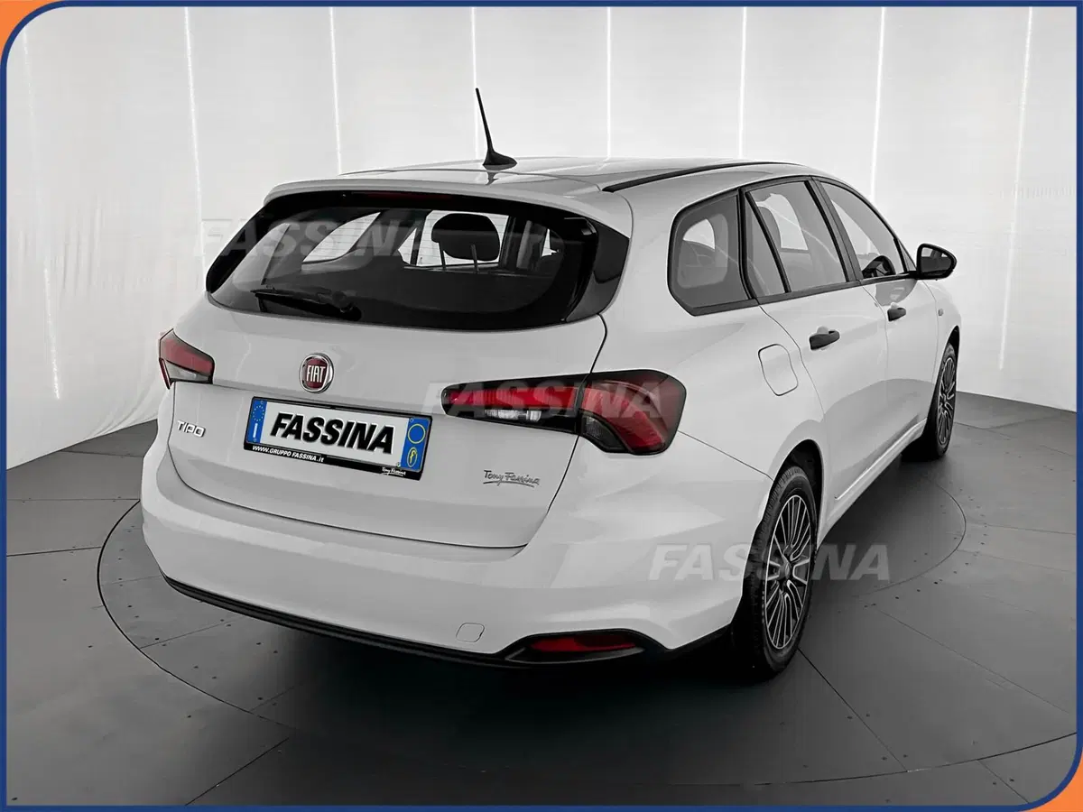 Fiat Tipo Station Wagon usata a Milano (6)