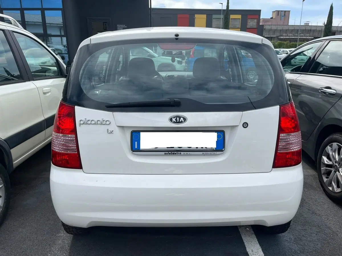 Kia Picanto usata a Lucca (5)