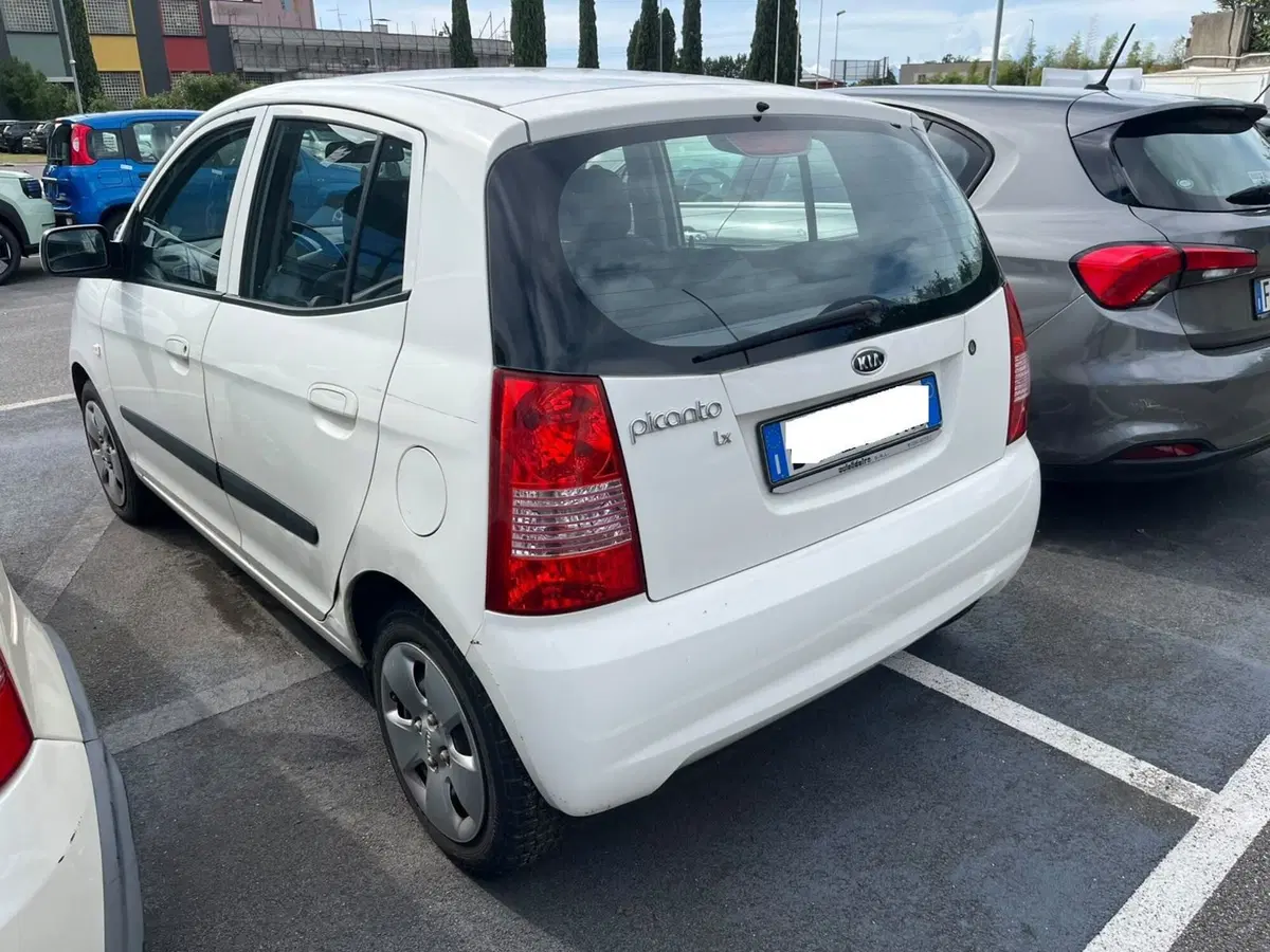 Kia Picanto usata a Lucca (6)