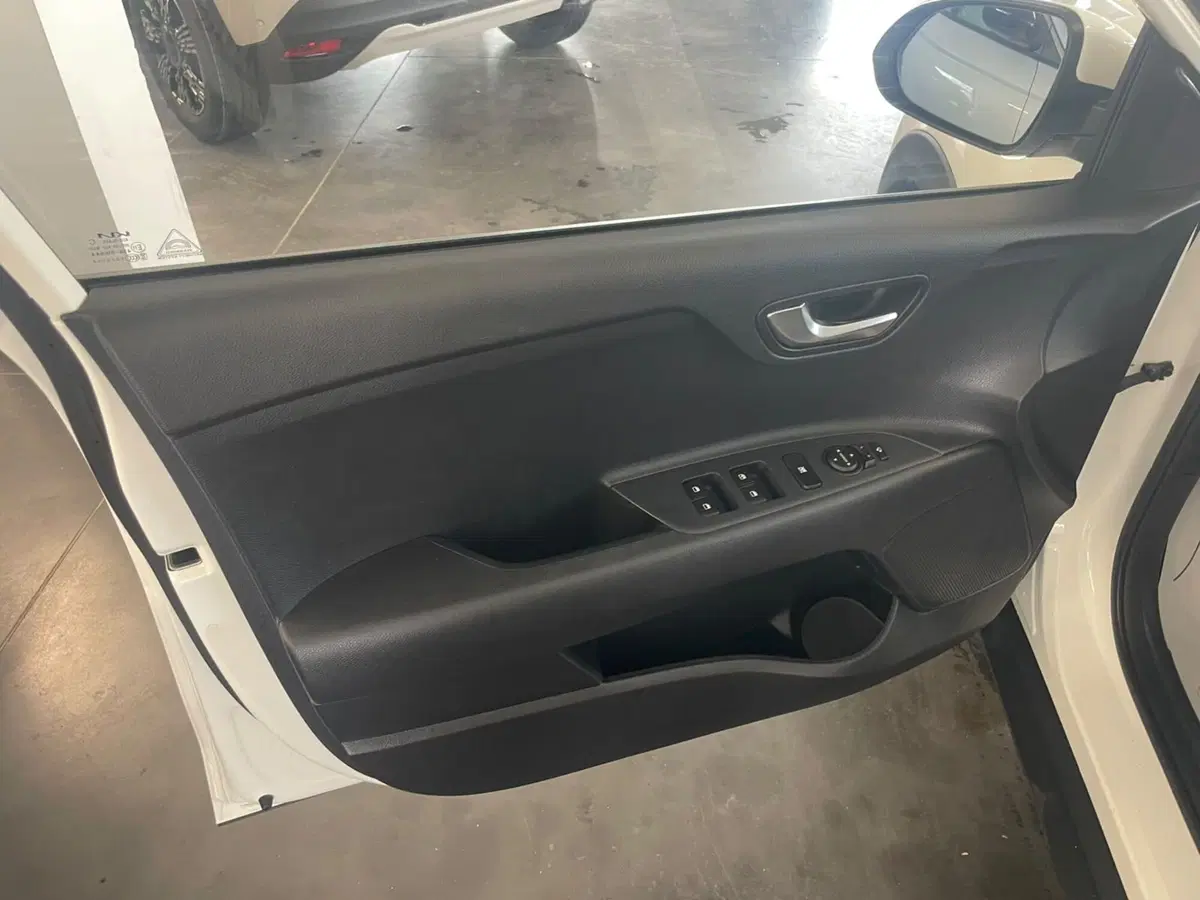 Kia Stonic usata a Lucca (7)