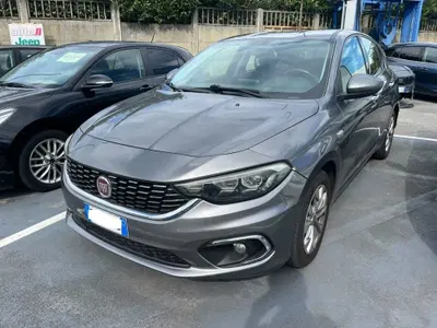 Fiat Tipo Station Wagon Tipo 1.6 Mjt S&S SW Easy Business del 2016 usata a Altopascio