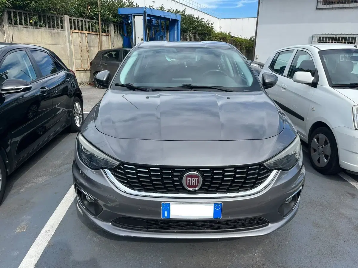 Fiat Tipo Station Wagon usata a Lucca (2)