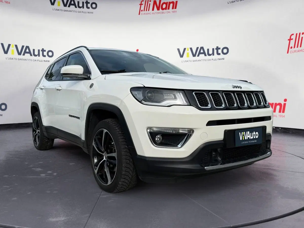 Jeep Compass usata a Massa-Carrara (17)